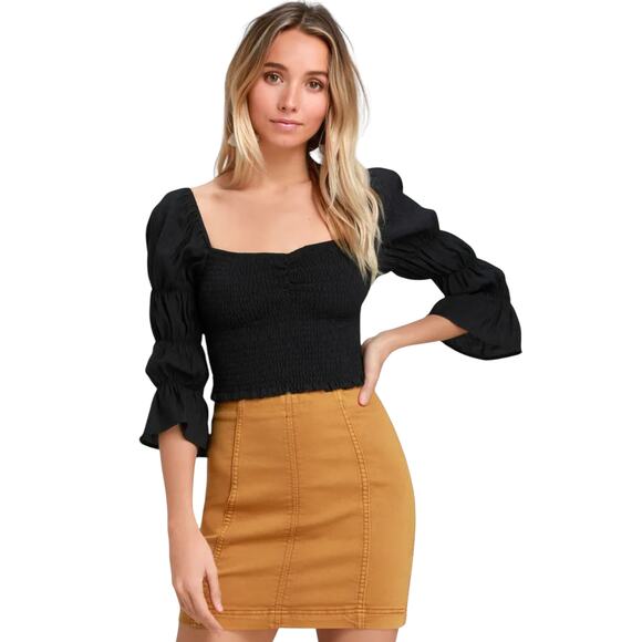 Lulus Women's size M Savia Black Smocked Puff Sleeve Crop Whimsigoth Witchy Top - Picture 6 of 12